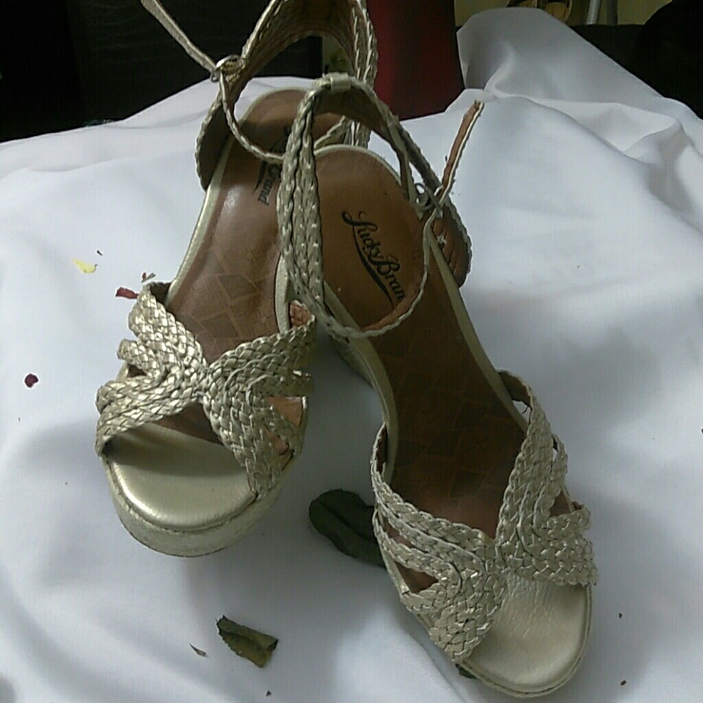 Lucky Brand wedge sandal - Picture 7 of 7